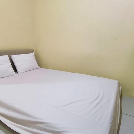 Nn Guesthouse Solo Buitenkant foto